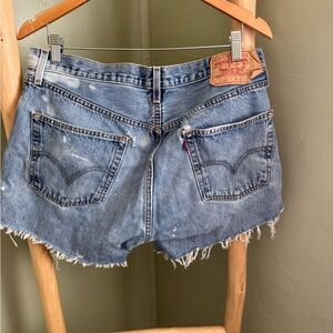 *Vintage* Levi’s Women's Blue Denim Shorts